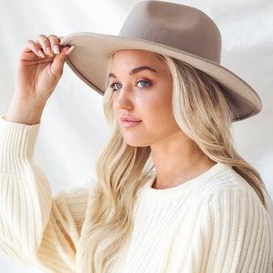 NWT Wool Fedora Hat, Leather Belt and Necklace